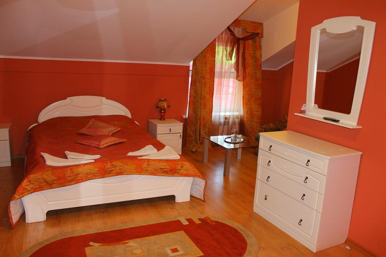 Dudinka - City Mini Hotel Borisov Exterior foto